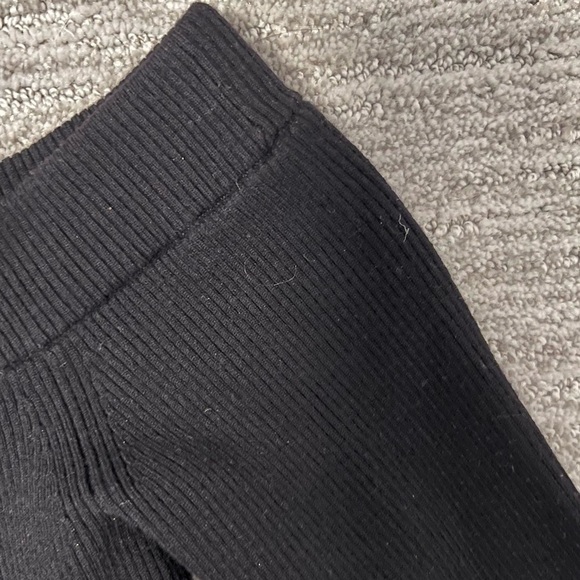 Aritzia Wilfred Fleur Sweater Bell Sleeve In Black - Picture 5 of 8